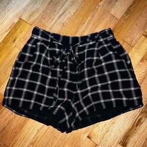 Plaid American Eagle Flowy Shorts